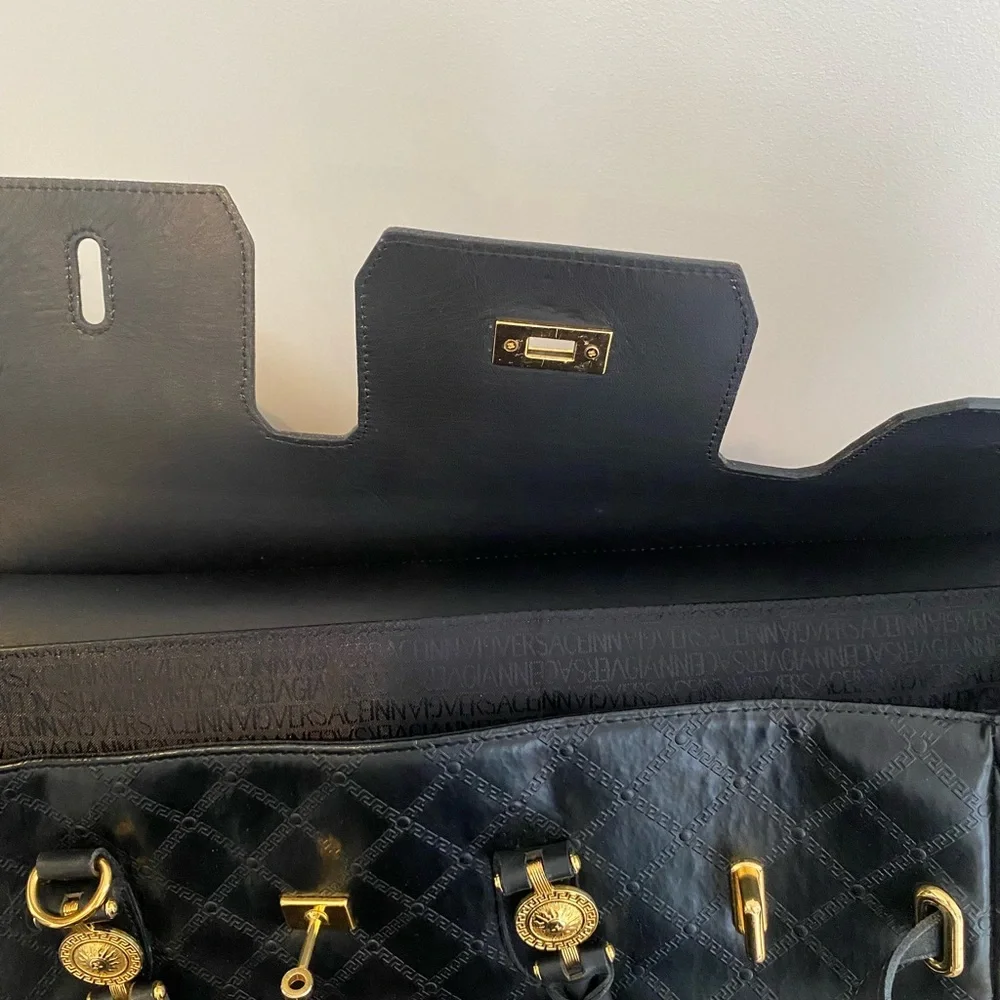 Gianni Versace Medusa quilted black leather Birkin-style Bag Travel Satchel - Picture 12 of 16